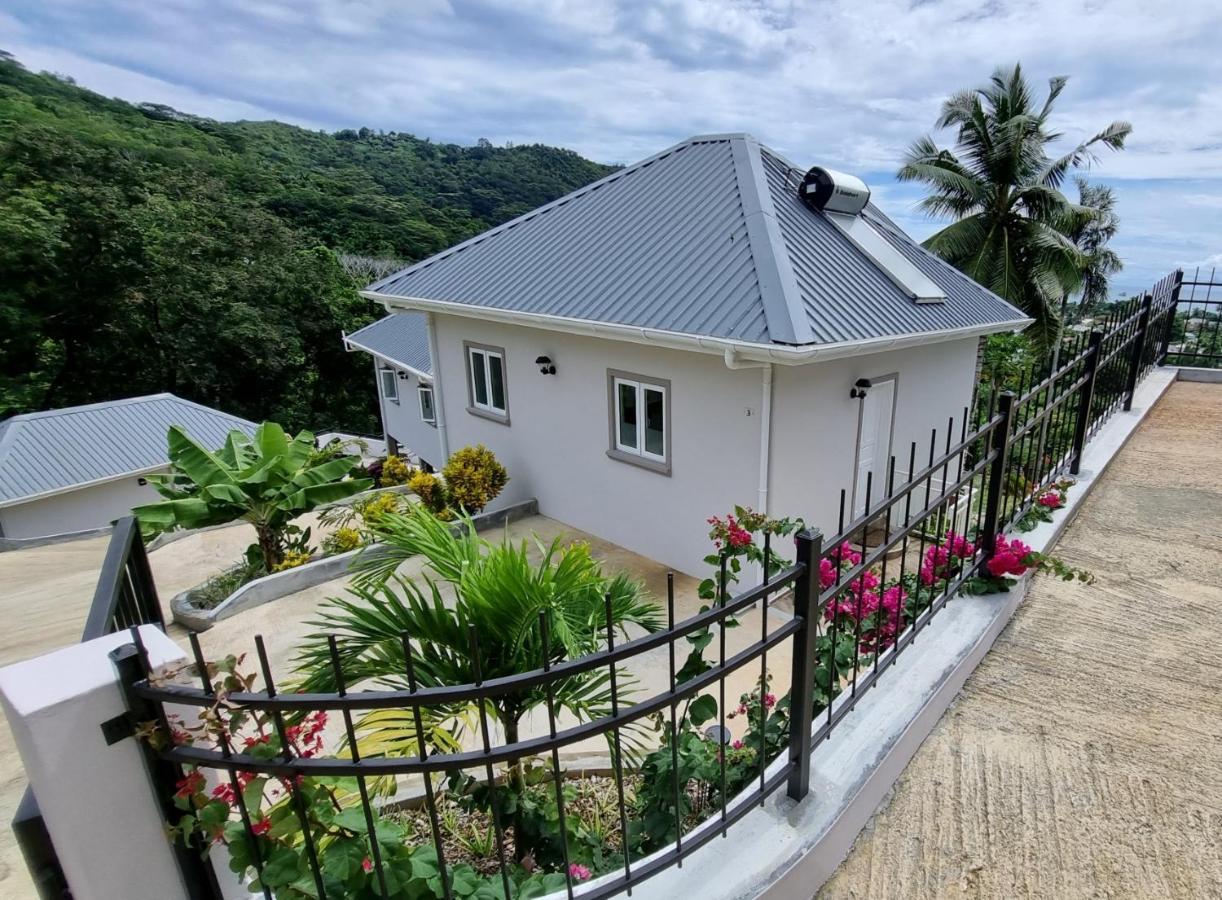 Aparthotel La Trouvaille Anse a La Mouche Esterno foto