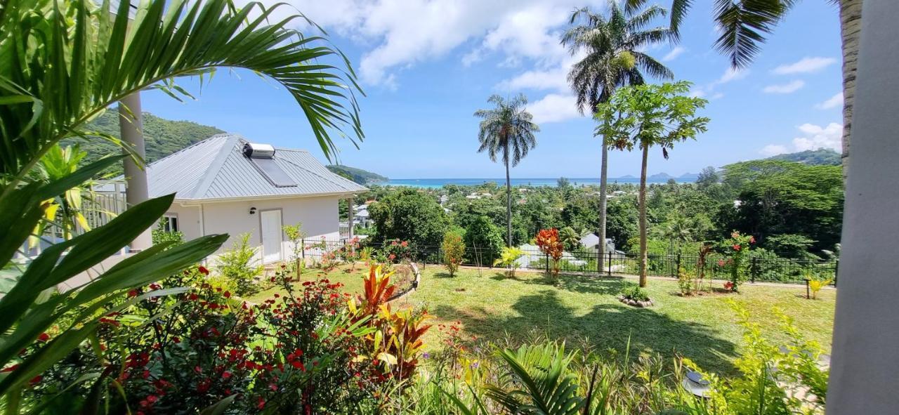 Aparthotel La Trouvaille Anse a La Mouche Esterno foto