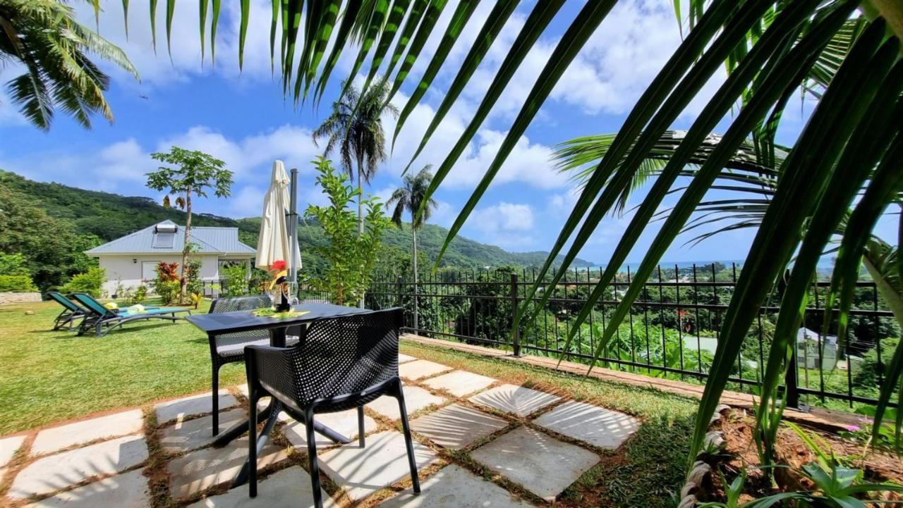 Aparthotel La Trouvaille Anse a La Mouche Esterno foto